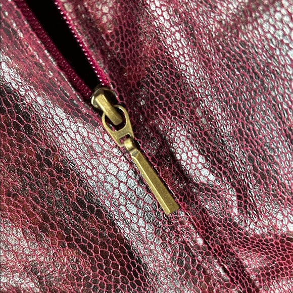 Kim Rogers Deep Red Leather Jacket - Picture 11 of 16